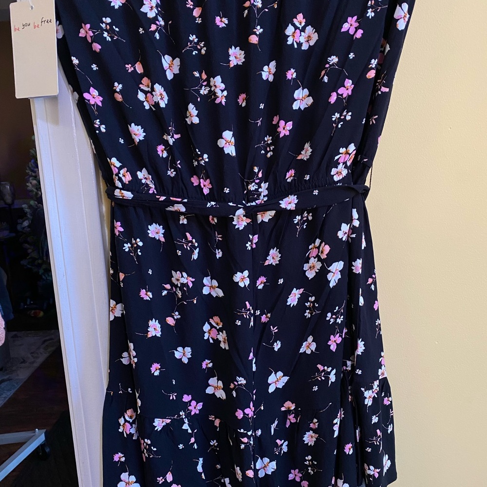 Bebop Woman’s Black Floral Romper